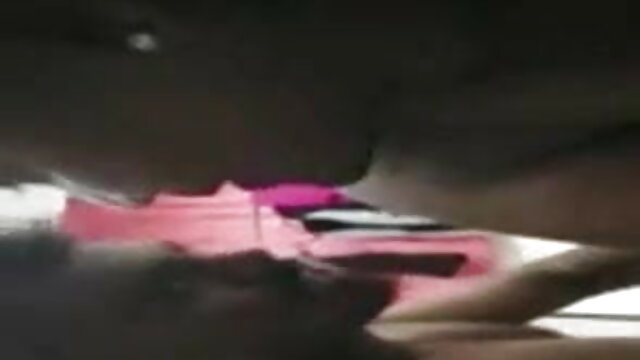 अश्लील कोई पंजीकरण  रेड इंडियन ब्रिट असहाय बीपी सेक्सी इंग्लिश पिक्चर रूप से अपने पहले शिकारी हॉगटी में लड़ रहे हैं